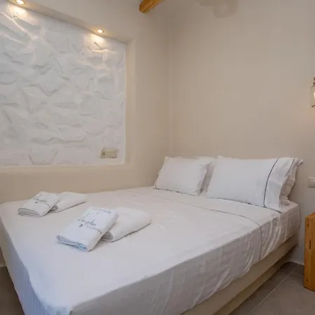 Ampelos Naxos 아파트